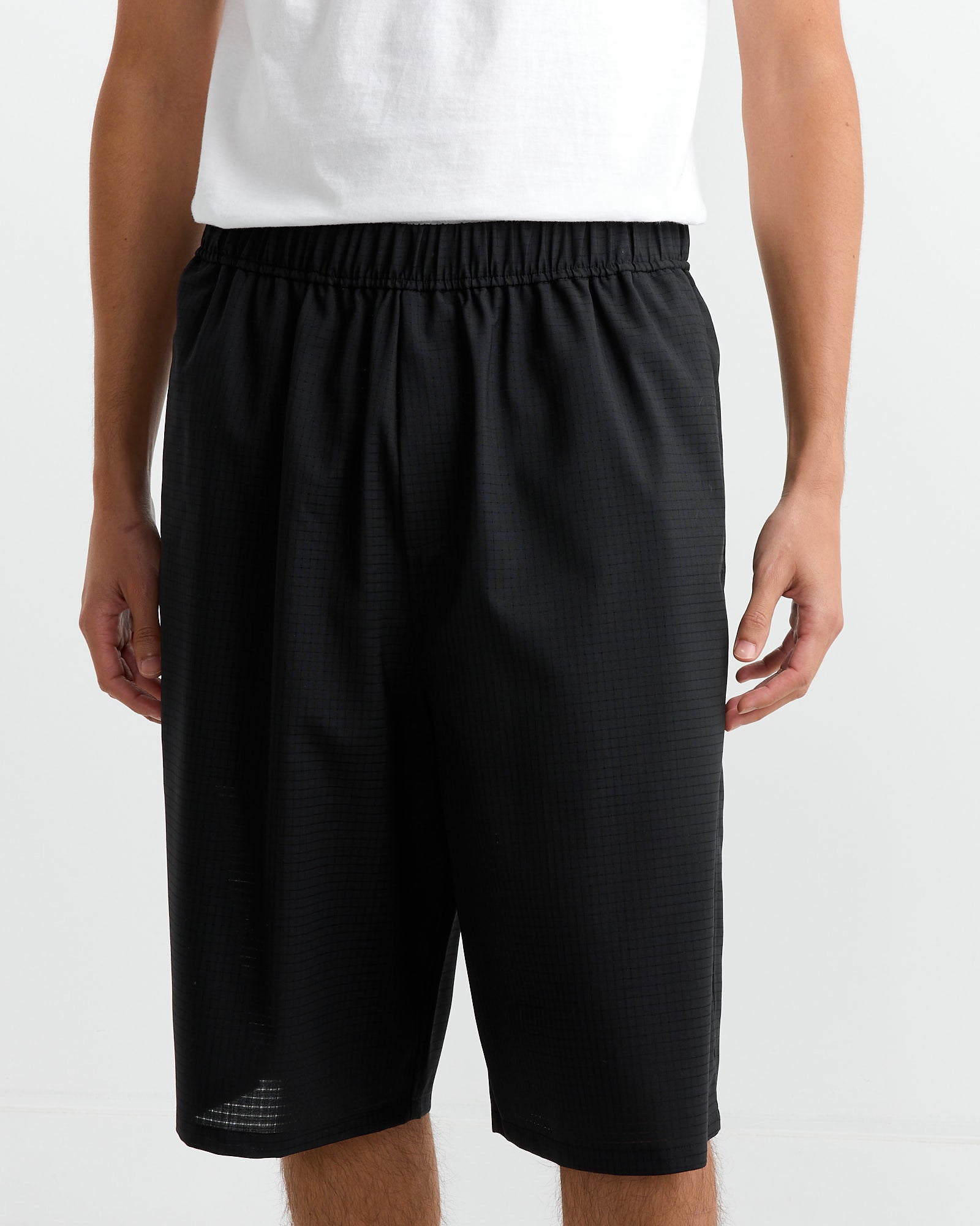 City Short in Air Mesh Black