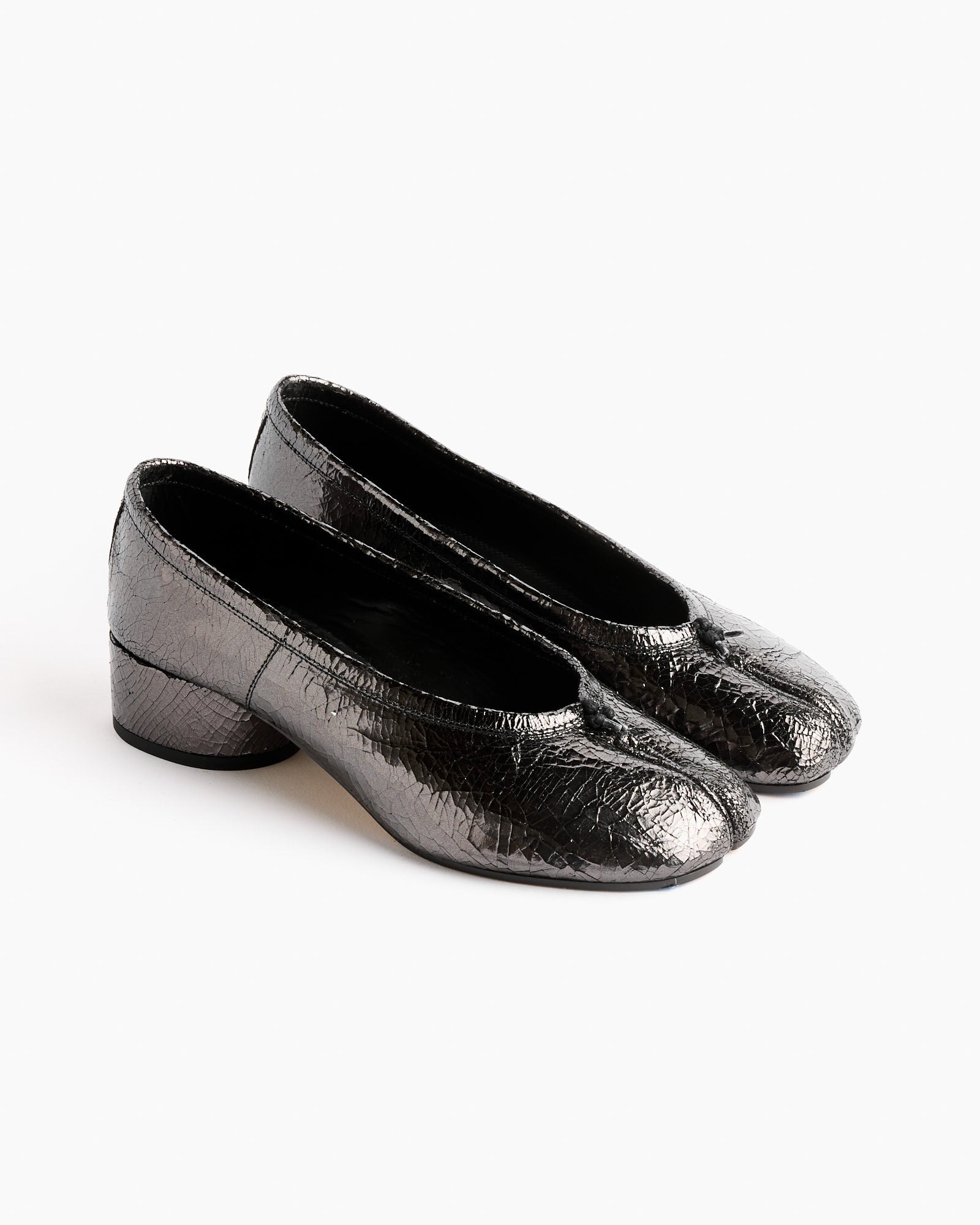 Tabi Ballerina in Crinkled Black