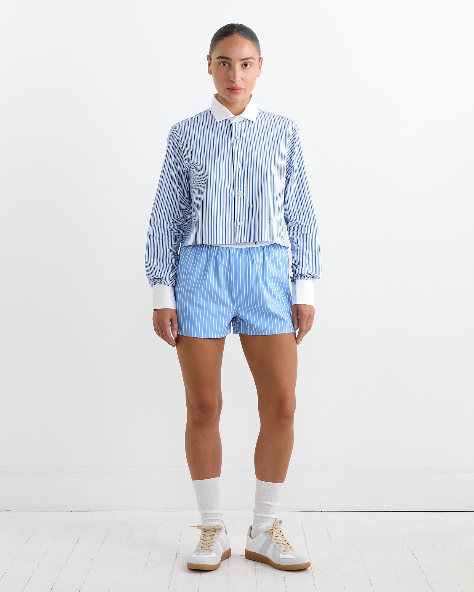 Cropped Contrast Collar Shirt in Multi Blue Stripe