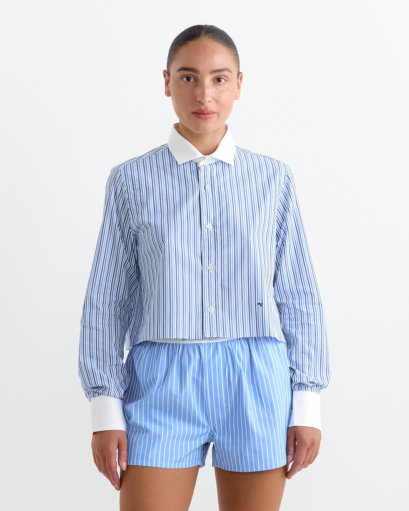 Cropped Contrast Collar Shirt in Multi Blue Stripe