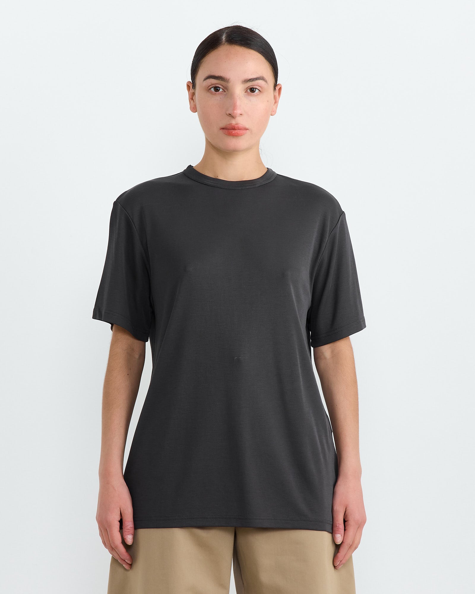 Studio Nicholson Rond T-Shirt Oil - Oil / UK6 (270842)