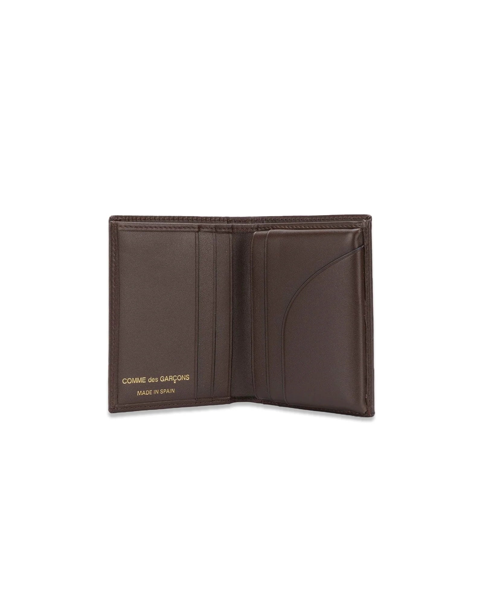 Classic Bifold Wallet in Brown