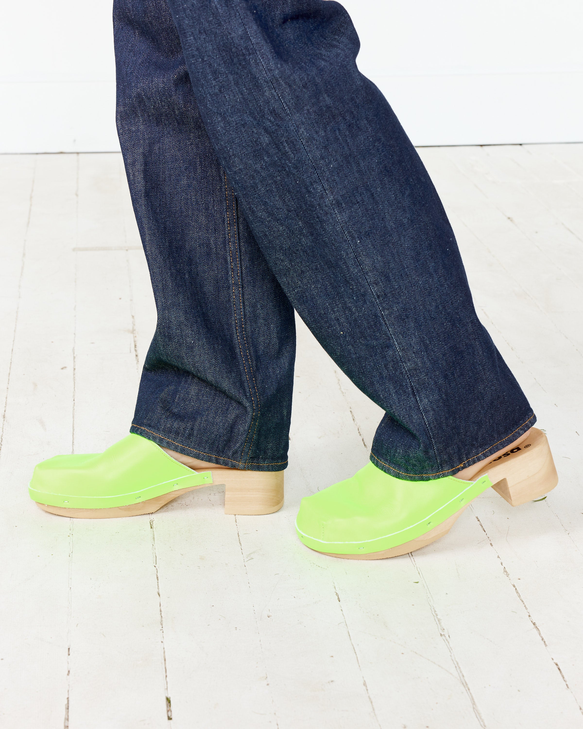 Rocco Geo Sandal in Lime