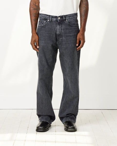 Third Cut Denim in Supergrey Wash