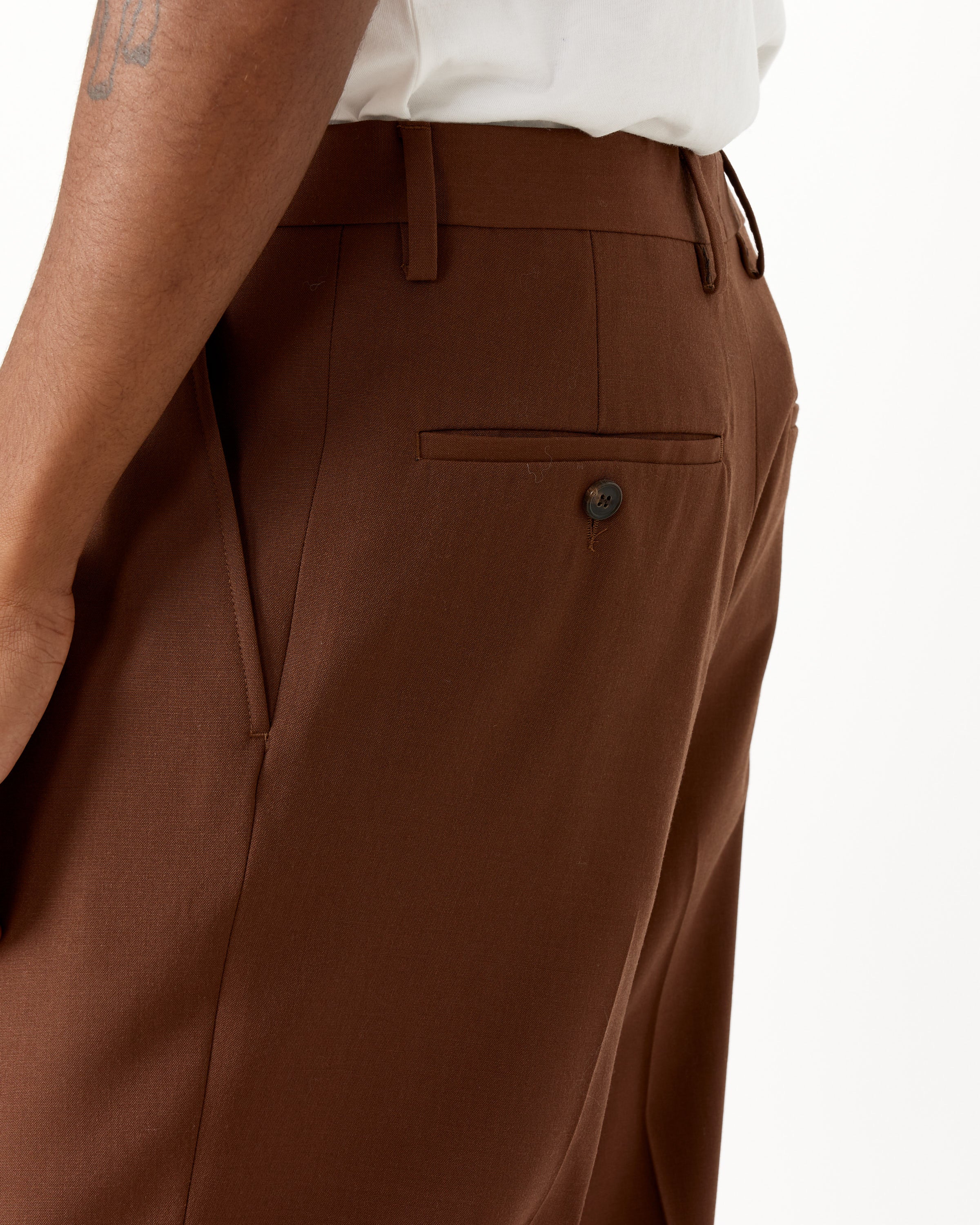 Double-Pleated Suiting Pant